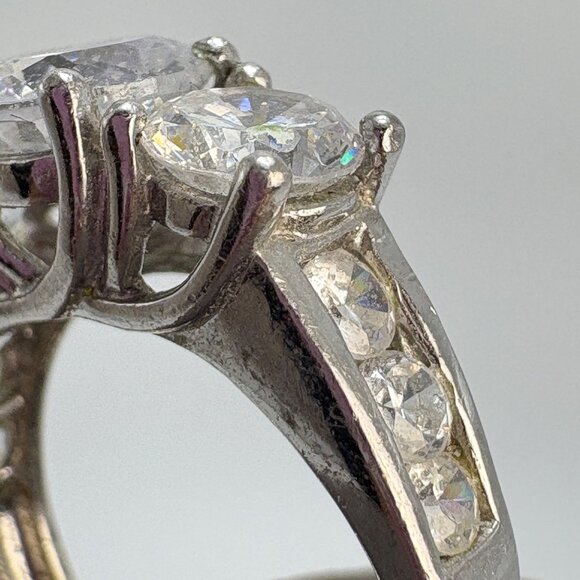 VTG Sterling Silver 925 Three Stone Cubic Zirconia Statement Ring Size 8.75 - Picture 7 of 12